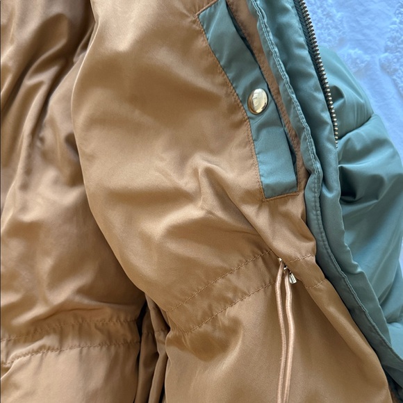 J. Crew Sage Green Women's Puffer Coat - Picture 6 of 11